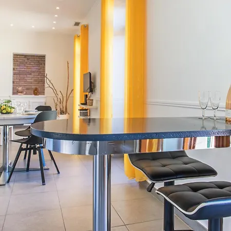 Marne Iii - Spacieux 3-4 Pieces - Carre D'or * 芒通