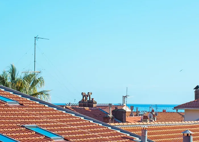 Marne Iii - Spacieux 3-4 Pieces - Carre D'or Apartmán Menton