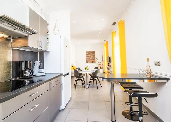 Marne Iii - Spacieux 3-4 Pieces - Carre D'or Apartman Menton