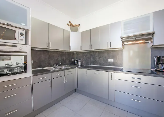 Marne Iii - Spacieux 3-4 Pieces - Carre D'or