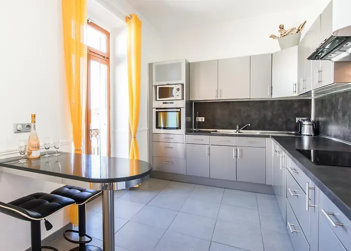 Marne Iii - Spacieux 3-4 Pieces - Carre D'or *