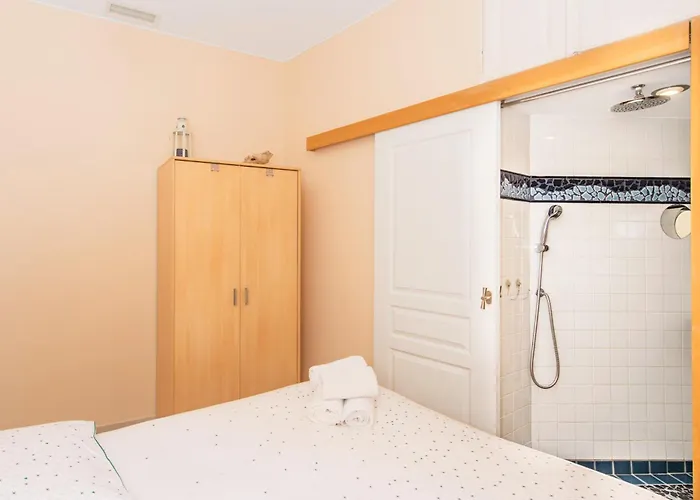 Marne Iii - Spacieux 3-4 Pieces - Carre D'or Apartman Menton